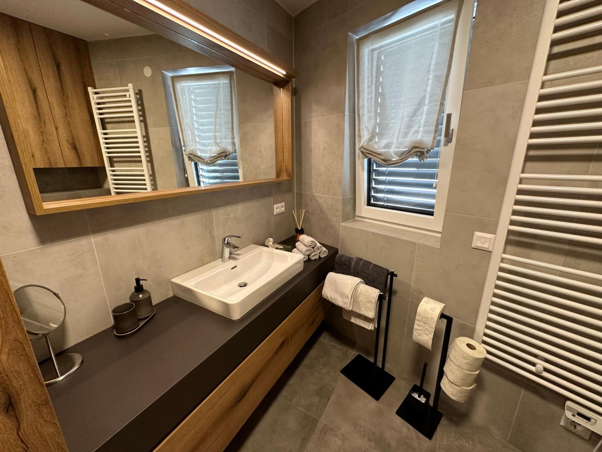 Apartment Deluxe Ossiacher See - Gerlitzen Sattendorf Extérieur photo